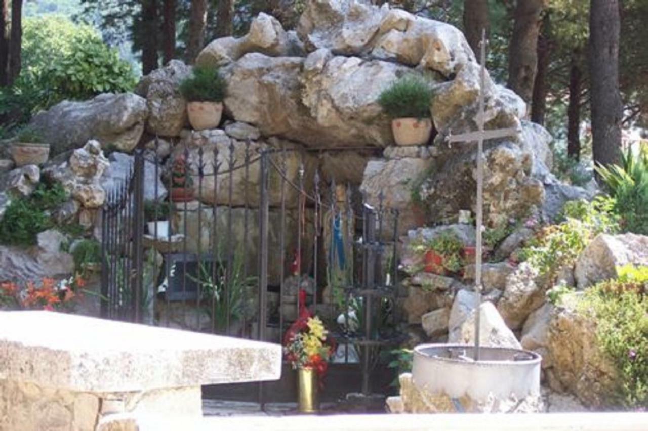 La Casa Sull'Aia,Av Panzió Santo Stefano del Sole Kültér fotó