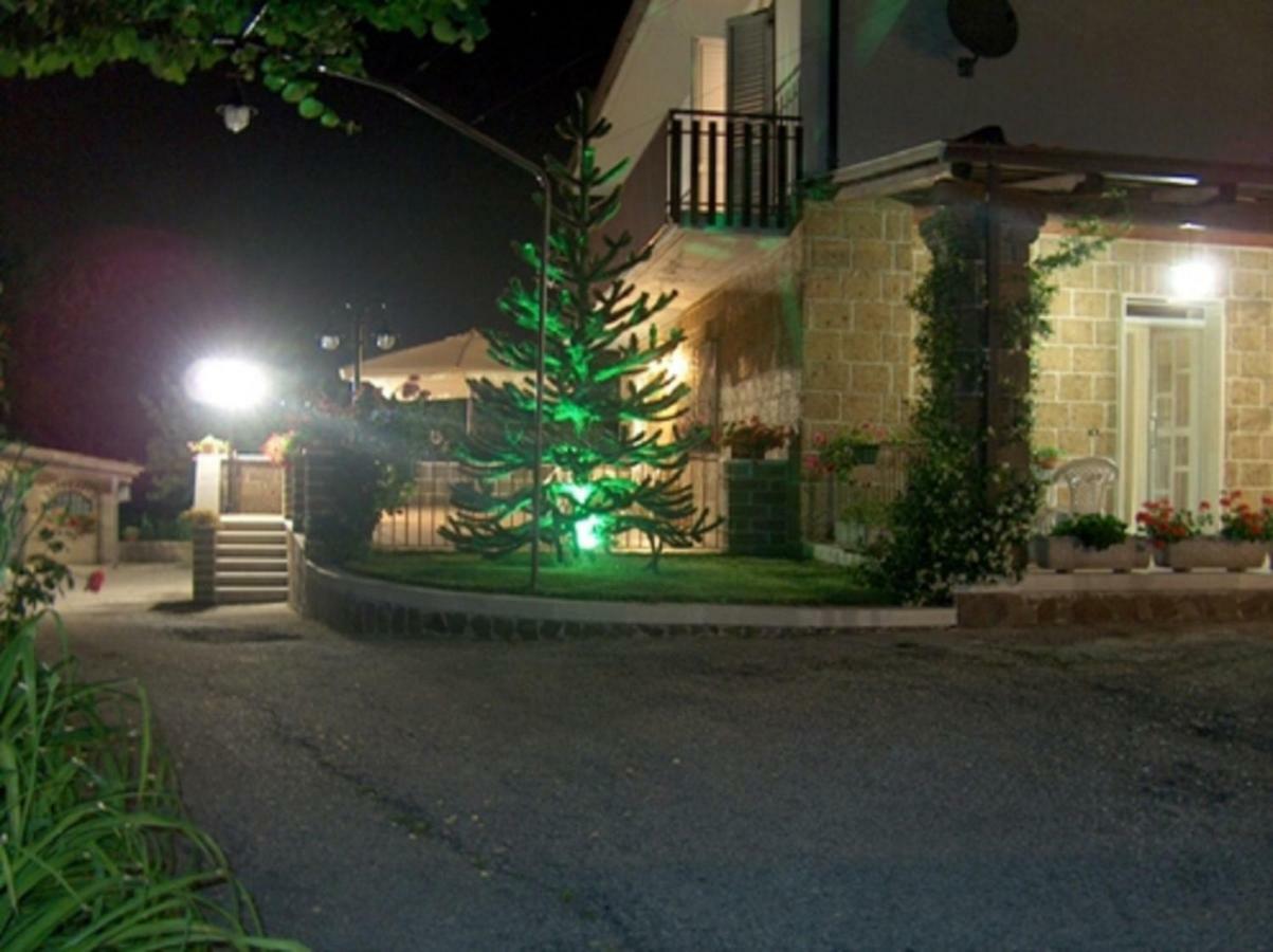 La Casa Sull'Aia,Av Panzió Santo Stefano del Sole Kültér fotó